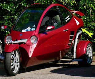 Shows from a distance where to find VIN plate